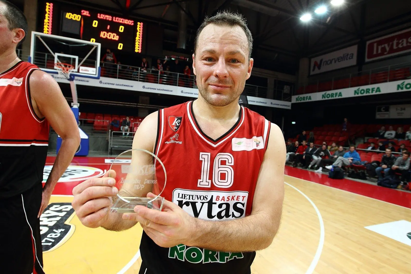 jarutis vilniaus sostines krepsinio mokykla steponas babrauskas