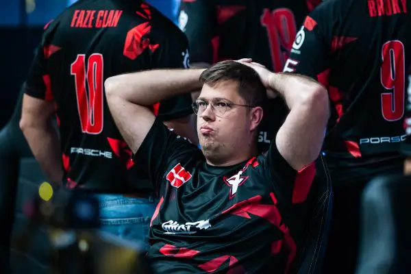 faze-clan-karrigan faze-clan-karrigan