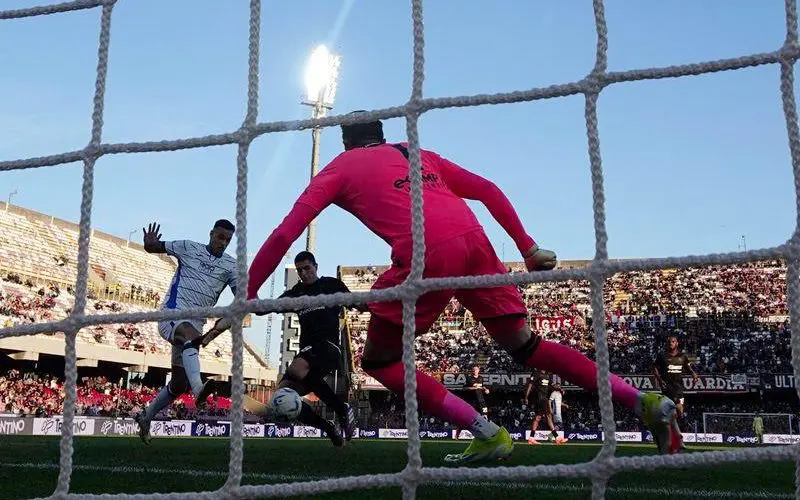 futbolo-varžybos futbolo-varžybos