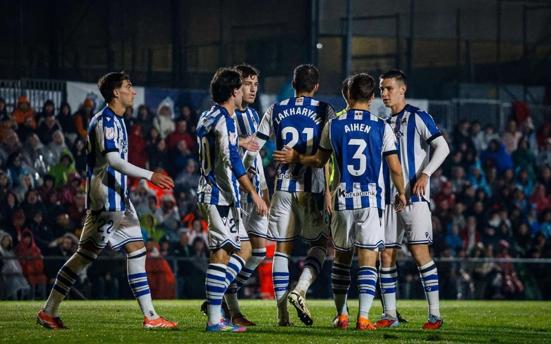 real-sociedad-futbolo-autsaideriu-komanda real-sociedad-futbolo-autsaideriu-komanda