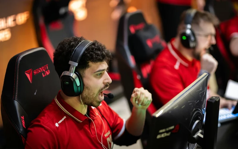 komanda-mouz komanda-mouz