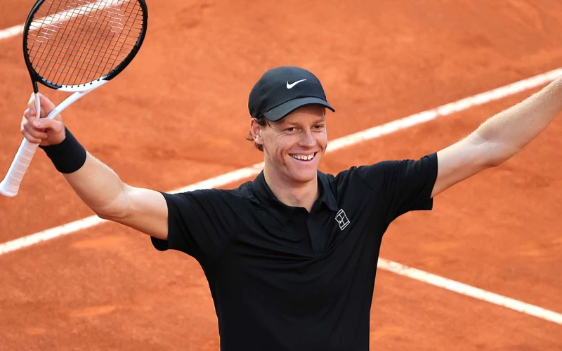 jannik-sinner-french-open-vyrų-vienetai jannik-sinner-french-open-vyrų-vienetai